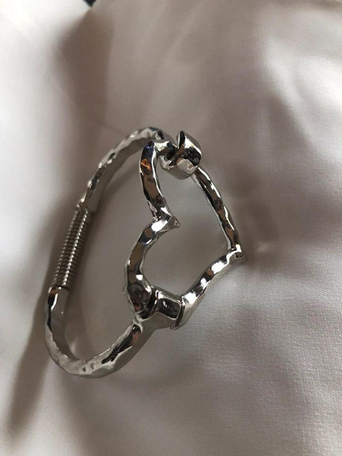 Magnifique bracelet avec cœur - photo numéro 2