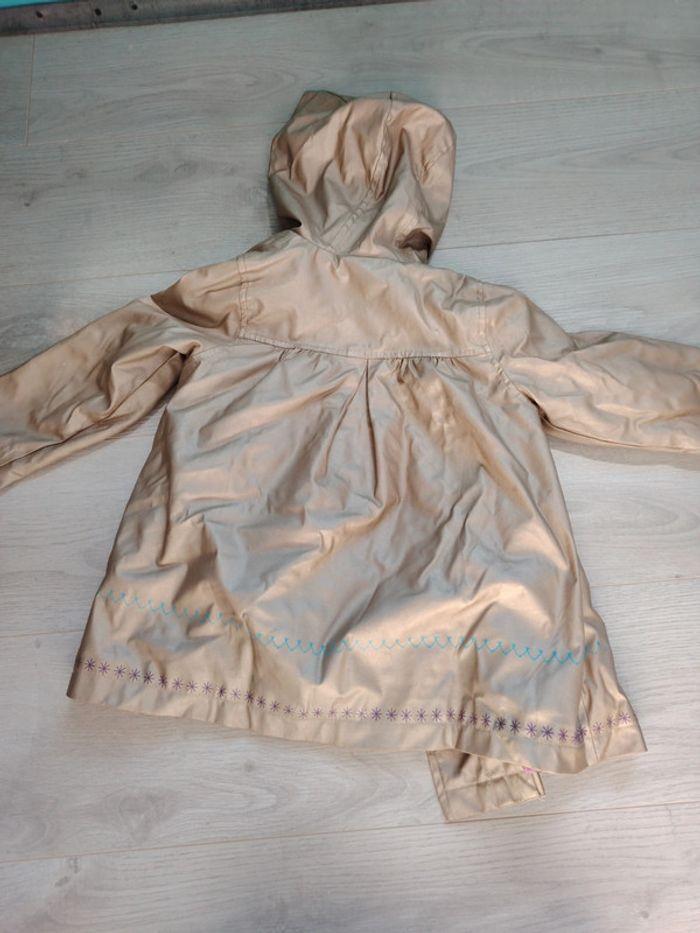 Manteau imperméable fille. Taille 6 ans - photo numéro 7