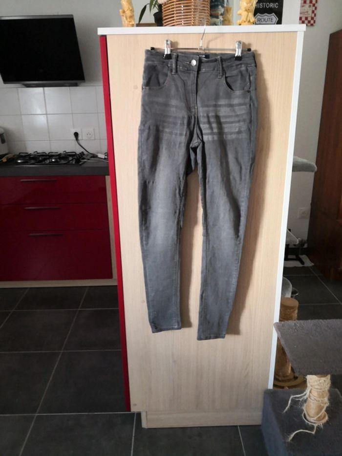 Jeans skinny taille 14 ans de Kiabi - photo numéro 1