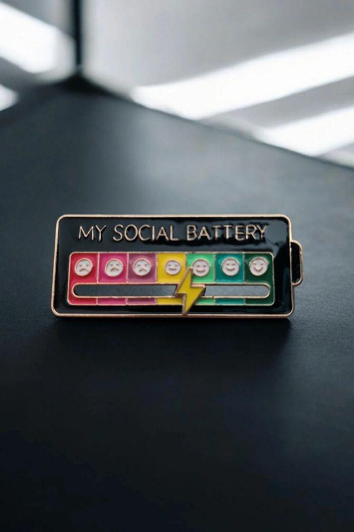 Broche My social Batterie