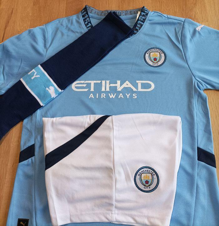 Haaland Manchester City taille 10 ans modèle 2025 kit complet - photo numéro 4