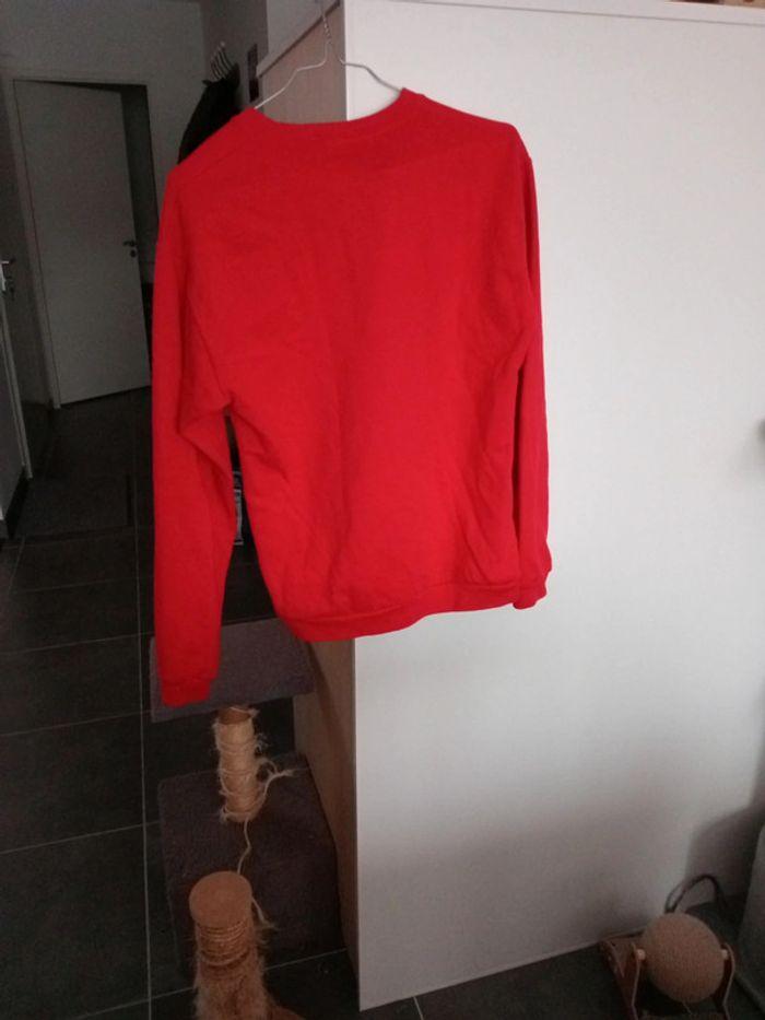 Sweatshirt rouge taille S - photo numéro 3