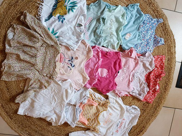 Lot vêtements été fille 18/24 mois - photo numéro 8