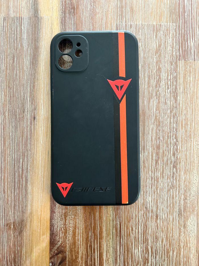 Coque iPhone 11 - photo numéro 1