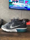 Chaussure nike air max , 38,5