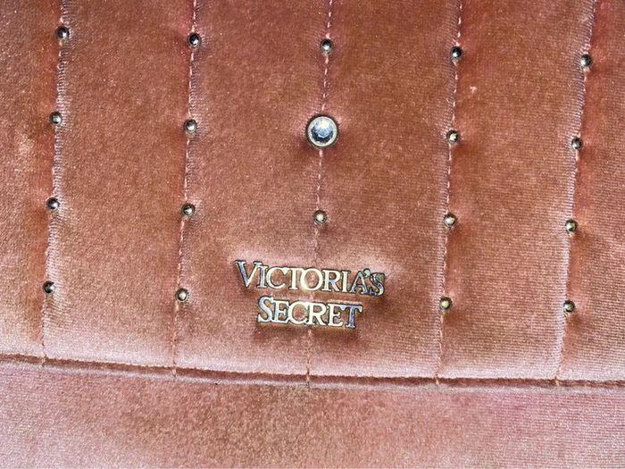 Sac à bandoulière pochette Victoria’s secret - photo numéro 2