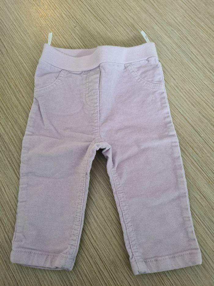 Pantalon baby club neuf 9 mois - photo numéro 1