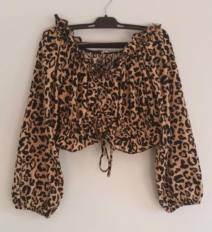 Haut  top court leopard taille L - photo numéro 1