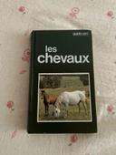 Les chevaux guide vert