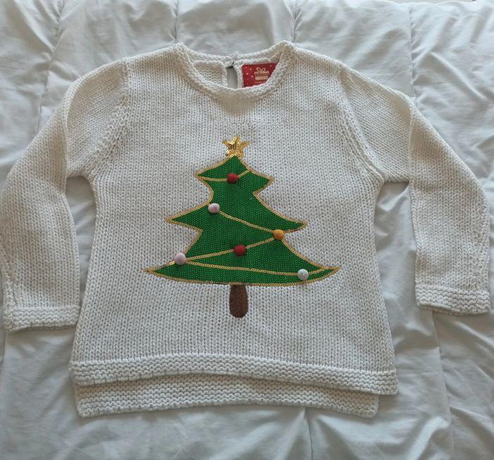 Pull de Noël taille 7/8 ans - photo numéro 1