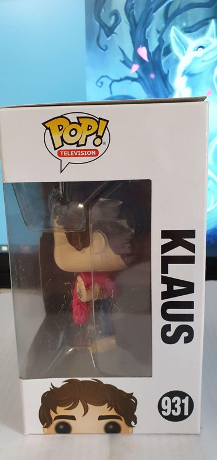 Funko pop ! Umbrella Academy - Klaus # 931 - photo numéro 2