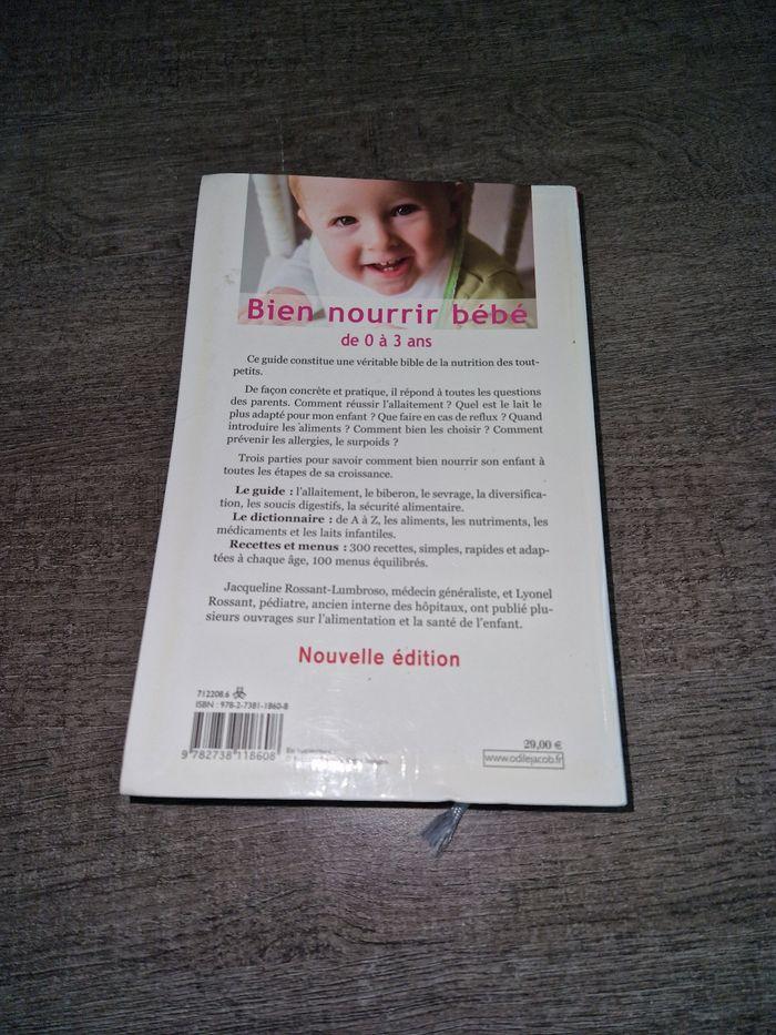 Livre bien nourrir bébé - photo numéro 3