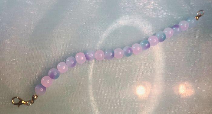 Bracelet avec perles en verre 8mm – Violet et Rose - photo numéro 3