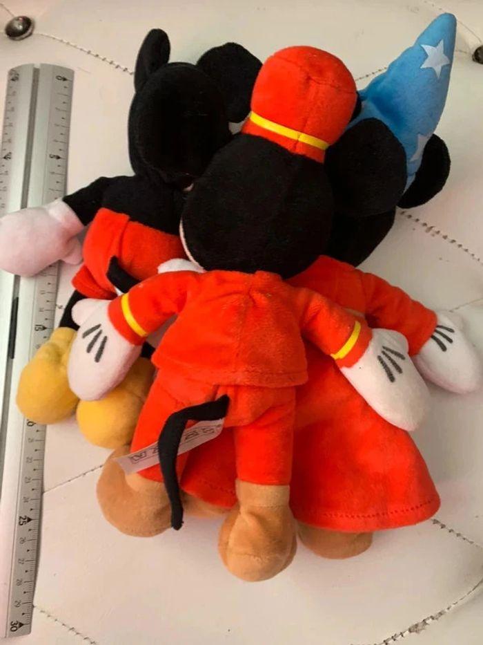 Ensemble de 3 peluche collector Mickey Disney . - photo numéro 3