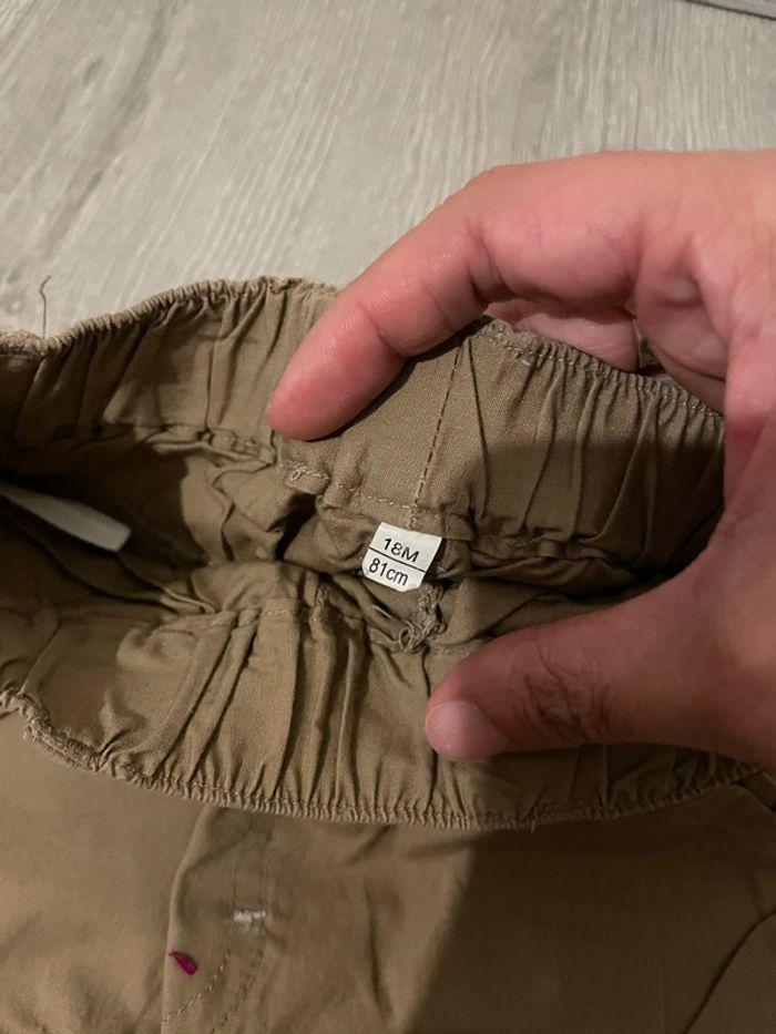 Pantalon beige à poche taille et bas élastique neuf taille 18 mois - photo numéro 4