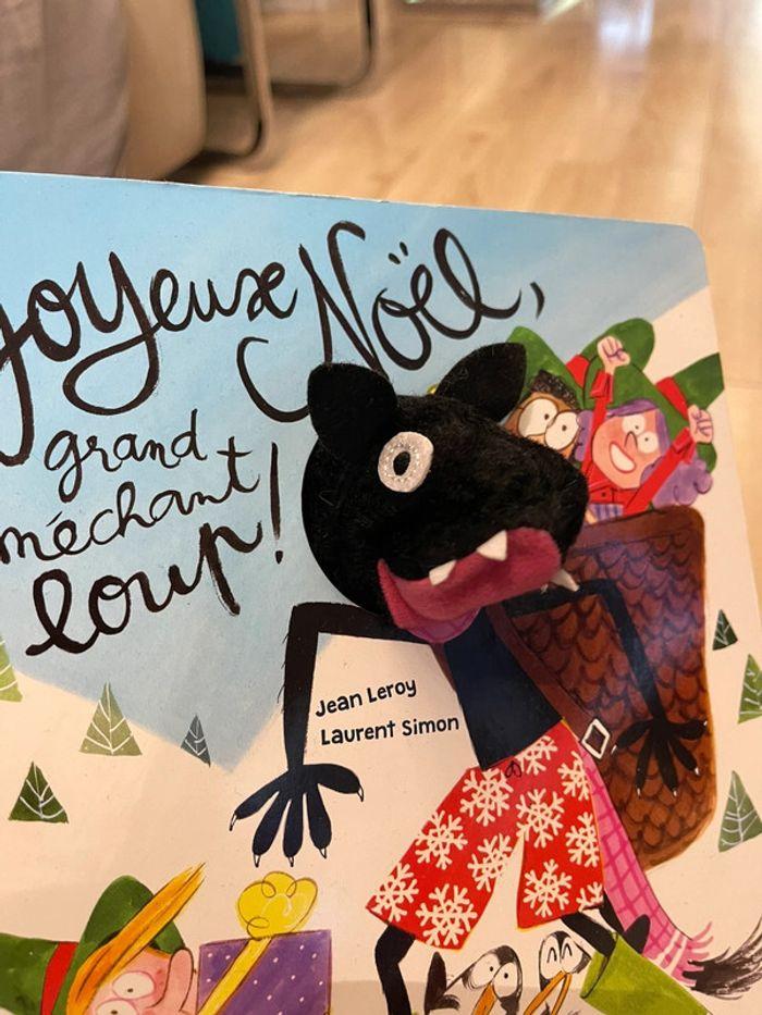 Joyeux Noël grand méchant loup - livre peluche drôle - comme neuf - photo numéro 4