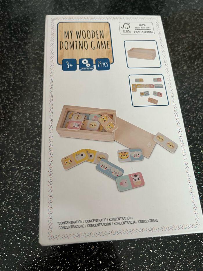 MON JEU DE DOMINOS EN BOIS - photo numéro 1