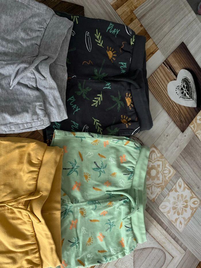 Lot de 4 shorts 12 mois - photo numéro 3