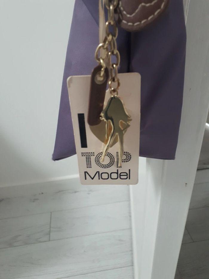 Petit sac top model violet 👜 - photo numéro 2