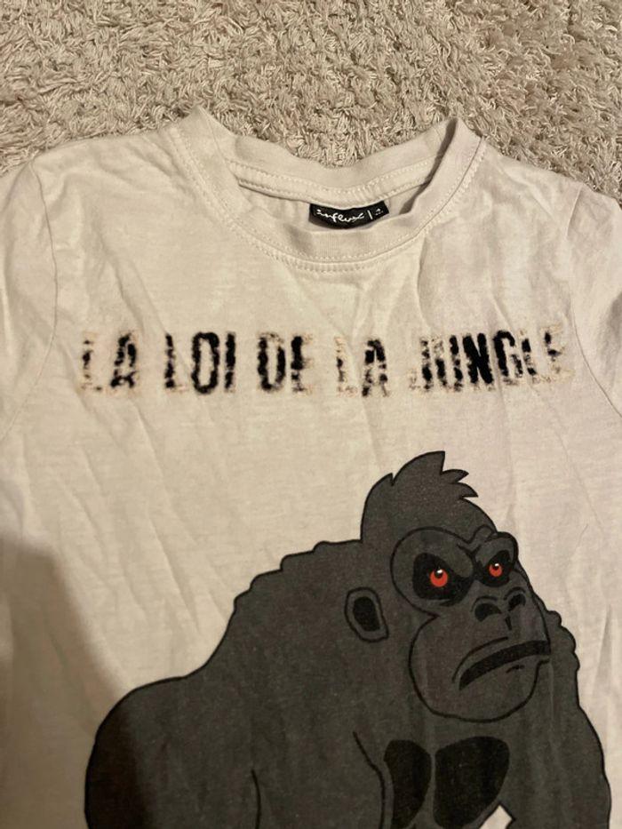 Tee shirt 🦍 - photo numéro 2