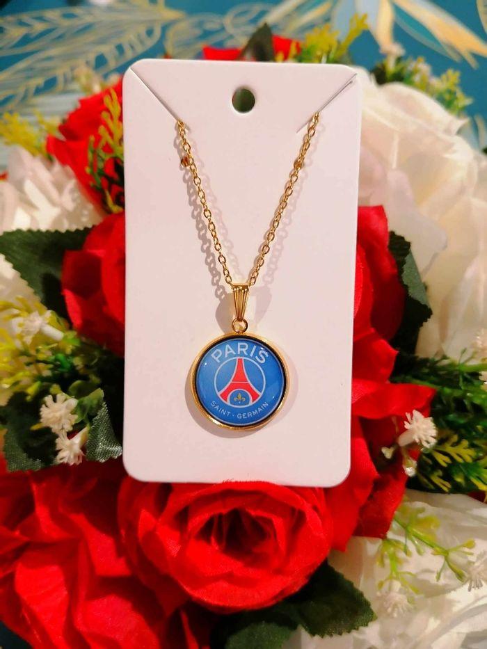 Collier paris saint germain - photo numéro 1