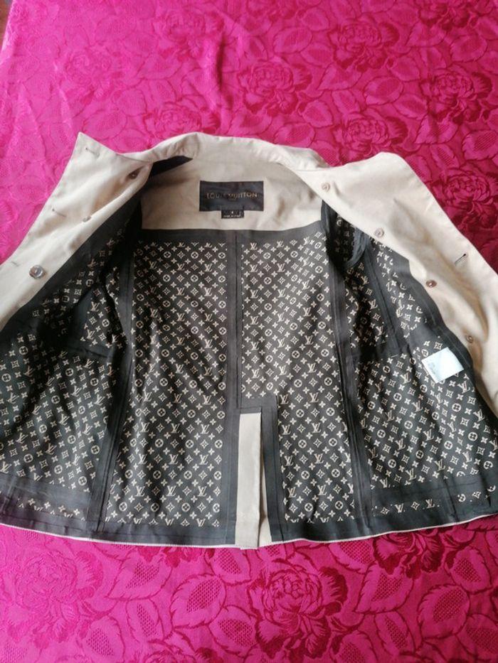 Manteau type imper Louis vuitton - photo numéro 1