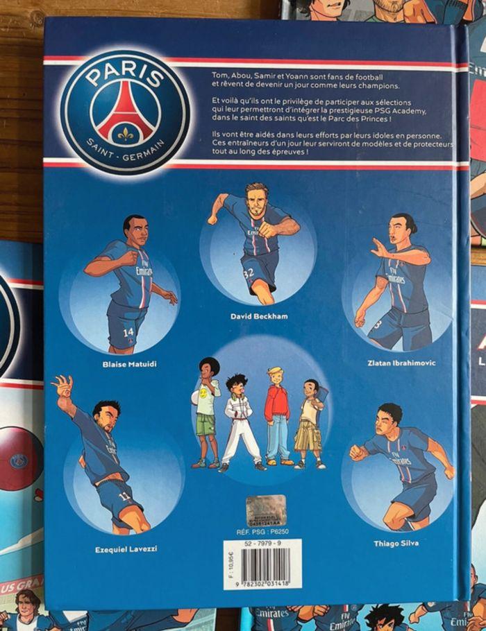 Lot de 4 BD PSG Academy tomes 1 à 4 - photo numéro 2