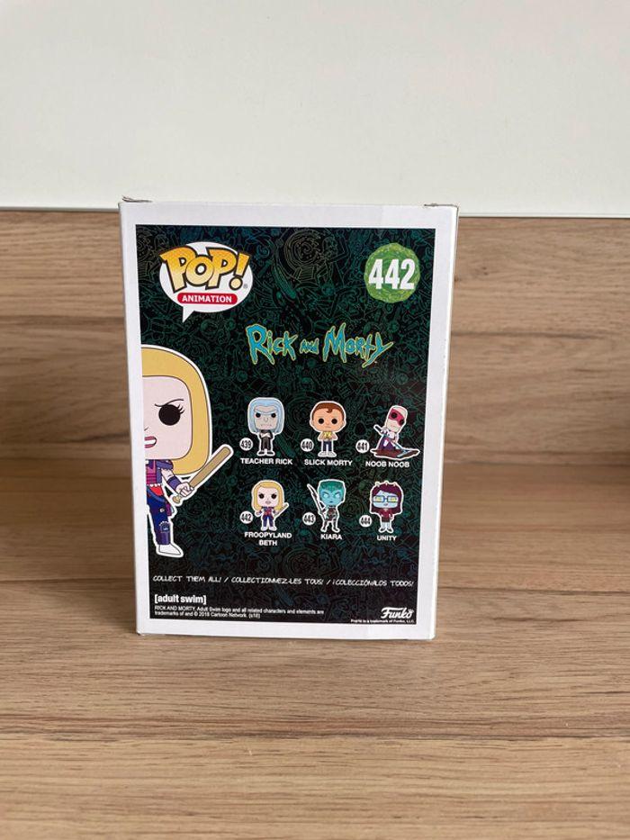 Figurine Funko Pop Rick et Morty : Froopyland Beth 442 - photo numéro 3