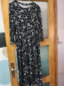 Robe noir Dorothy Perkins curve