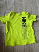 Tee-shirt nike 6/9 mois