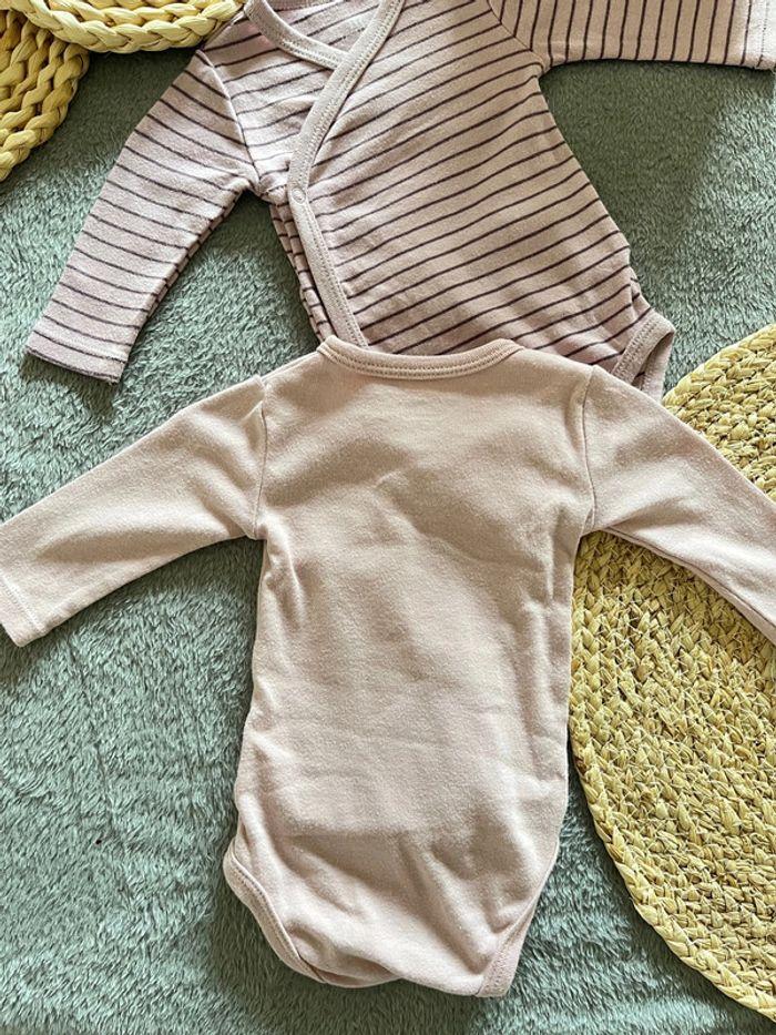 Lot de 4 bodys La redoute 1 mois fille - photo numéro 7