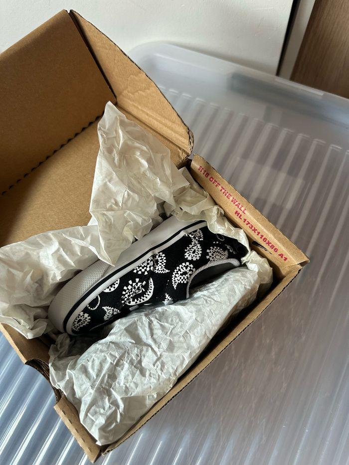 Vans bébé Era Elastic B&W taille 21 neuves - photo numéro 2