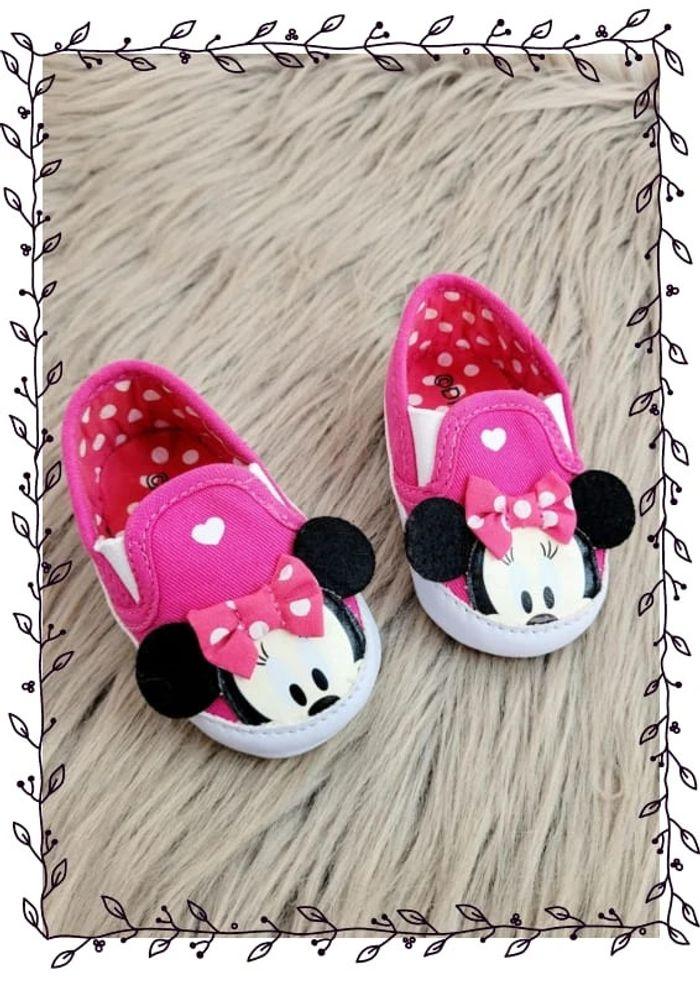 Jolies chaussures Minnie Disney pointure 16/17 (0/6 mois) - photo numéro 1