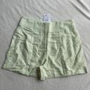 Short vert clair neuf (lin et viscose)