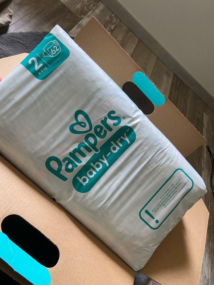 Couche Pampers T2 - photo numéro 3