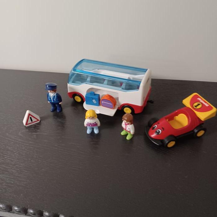 Lot bus et formule 1 playmobil 123 - photo numéro 1