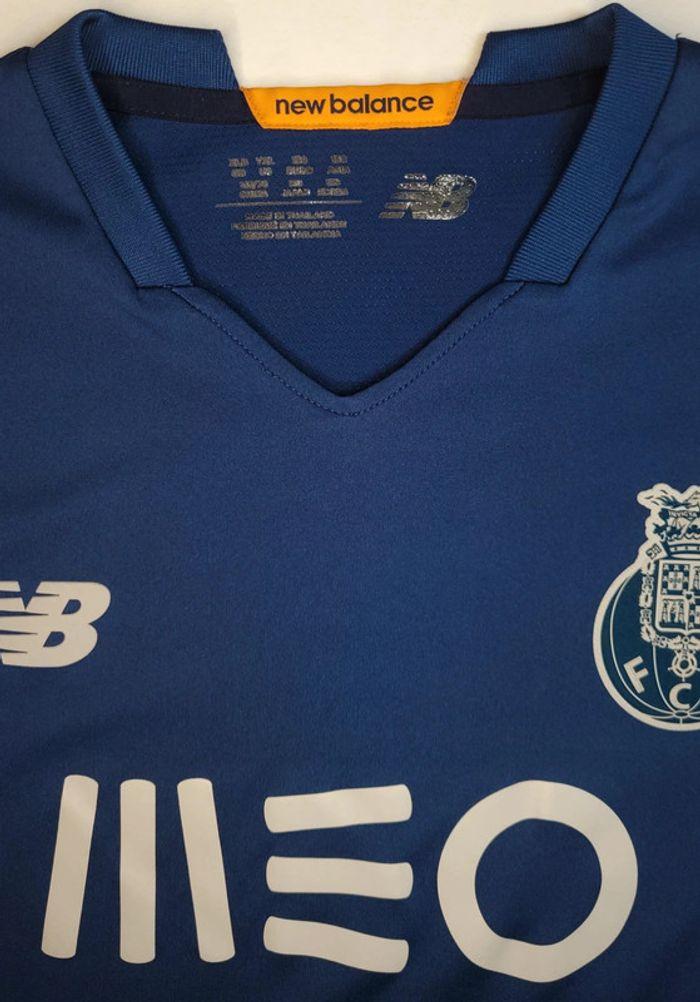 Maillot de football Extérieur FC Porto 2020/2021 new balance taille 12-13 ans en très bon état - photo numéro 7