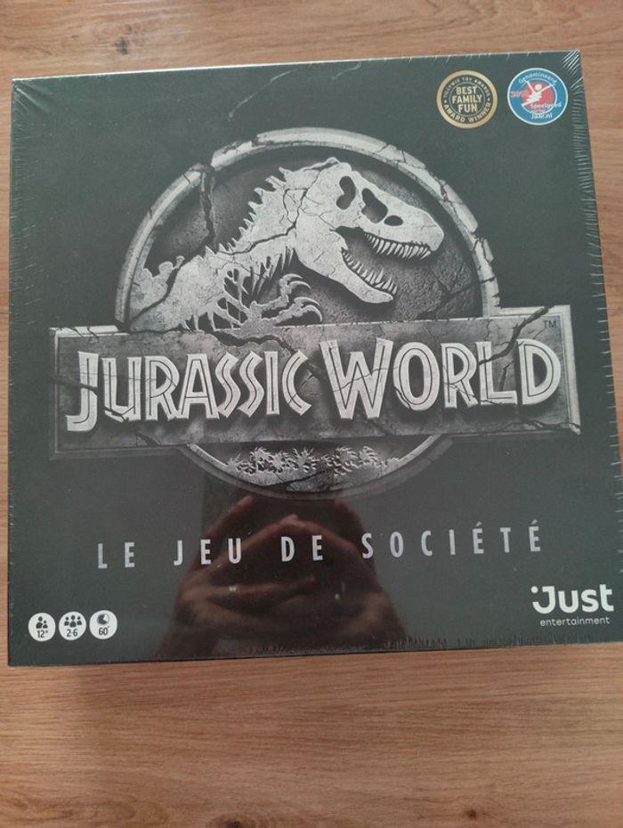 Jeu de société Jurassic World neuf - photo numéro 4