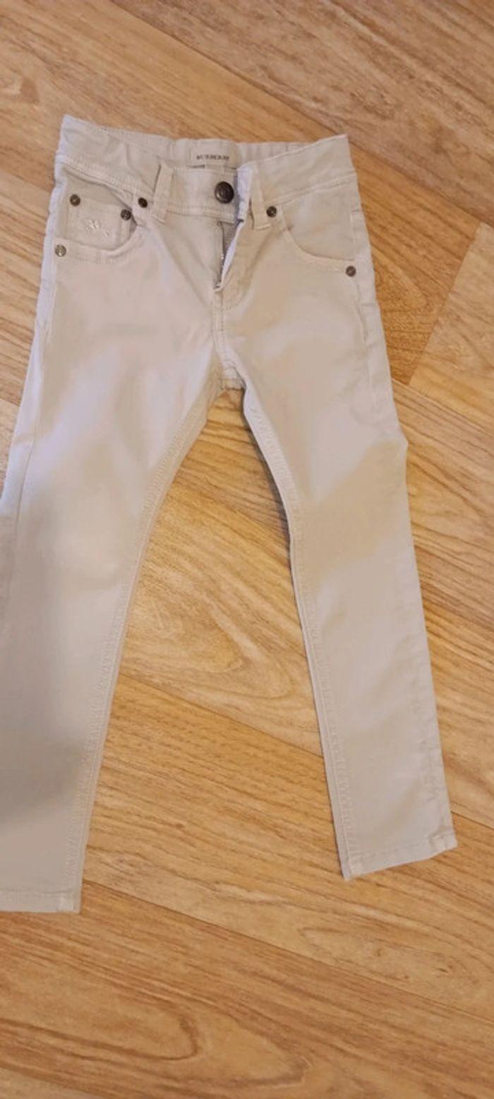 Pantalon burberry 4 ans - photo numéro 3