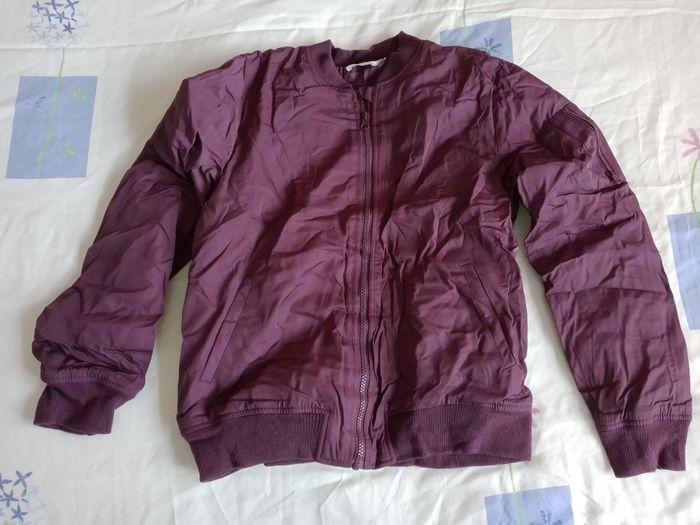 Blouson manteau prune name it 14 ans
En très bon état - photo numéro 1