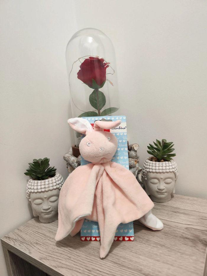 Doudou lapin rose - photo numéro 1