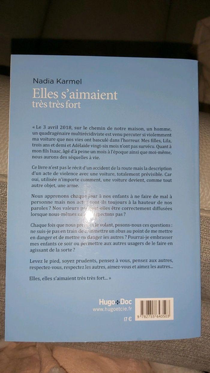 Elles s'aimaient très très fort - photo numéro 2