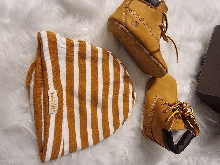 NEUFS!!!! 🤩🤎🤎🤎 SUBLIME ensemble chaussures  pointure 17 et bonnet TIMBERLAND    mixte🤎🤎🤎🤎 - photo numéro 7