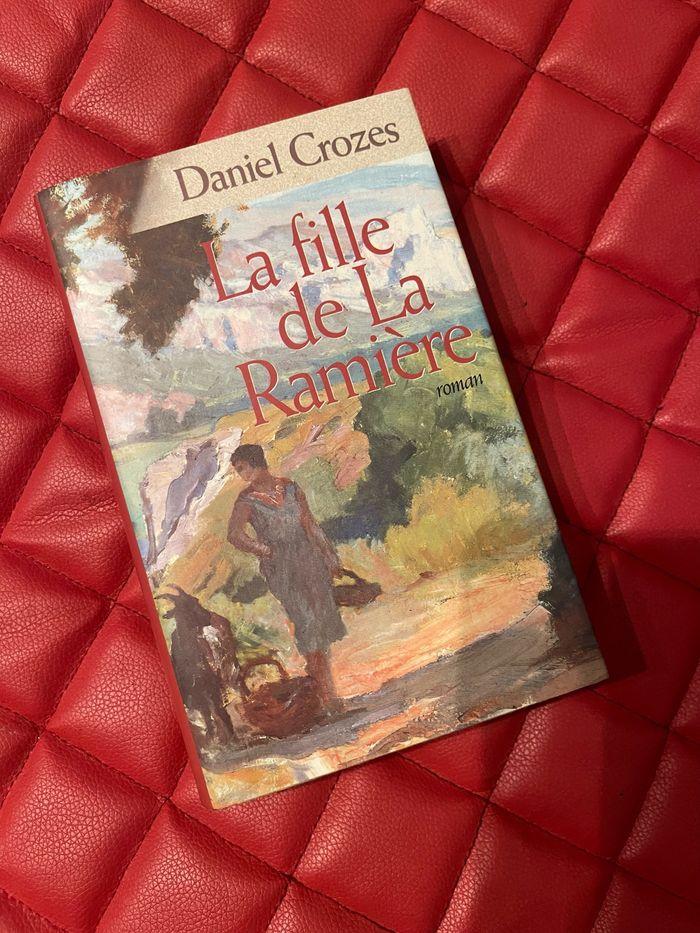 Livre - La fille de la Ramiere - photo numéro 1