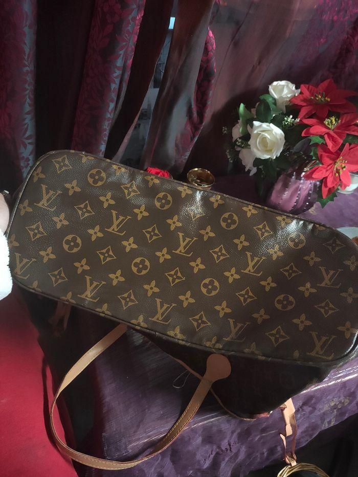 Sac  louis Vuitton - photo numéro 8