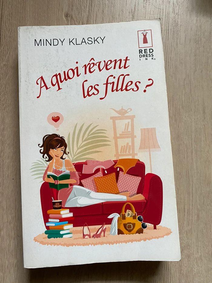 A quoi rêvent les filles ? - photo numéro 1