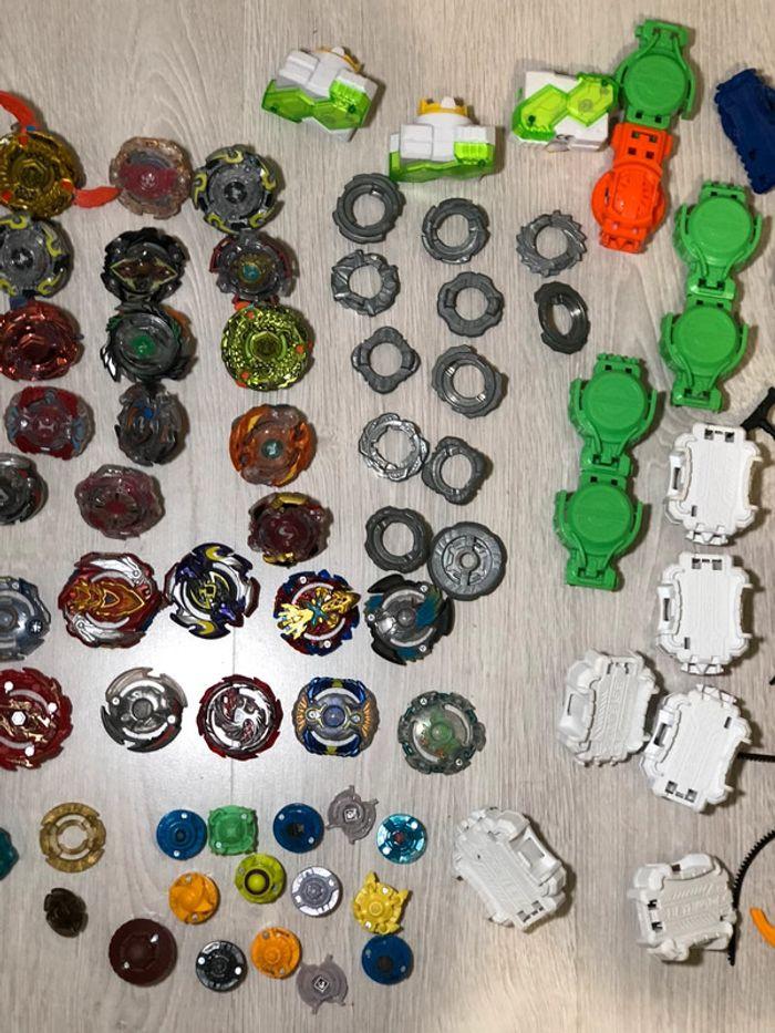 Lot toupies Beyblade Hasbro takara - photo numéro 3