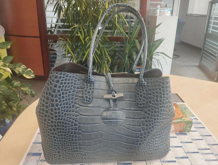 Sac Longchamp bleu effet croco - photo numéro 1