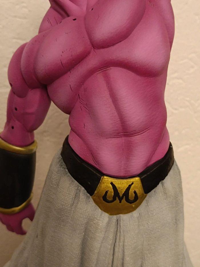 Figurine dragon ball buu - photo numéro 10