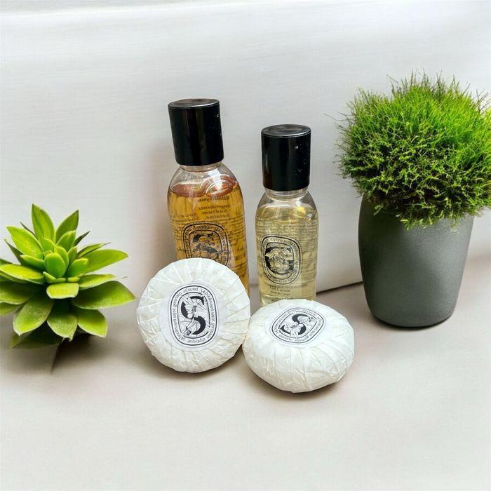 Lot de 4 produits haute gamme Diptyque - Expérience Sensorielle Unique  Neuf - photo numéro 1